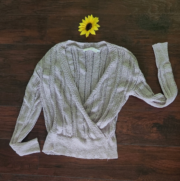 ASTR LAVENDER PURPLE SWEATER 💜 - Picture 4 of 10